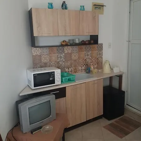 First Sea Line Studio Doni